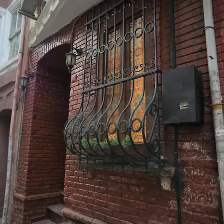 Private In Heart Of Taksim Square 1 * Istanbul